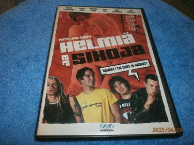 HELMIÄ JA SIKOJA   -   DVD