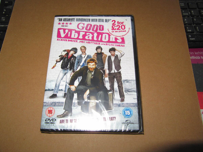 DVD Good vibrations v.2013 Ei Suomi txt K-15