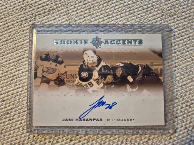 Jani Hakanpää - Ultimate 2020-21 - Rookie Accents Auto