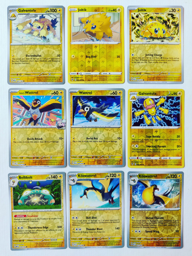 Pokemon Reverse Holo kortteja 9kpl