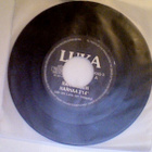 LUKA  ::  RAKKAUDEN HARHAA / YÖ ON AIKAA  ::  VINYYLI  7" - pikkukuva 1