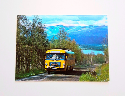 "Postiauto pohjolassa"-KULKEMATON POSTIKORTTI