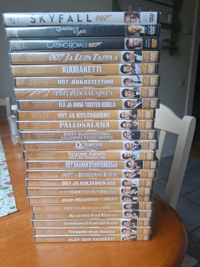 James Bond 007 Ultimate Edition DVD -kokoelma | 23 elokuvaa