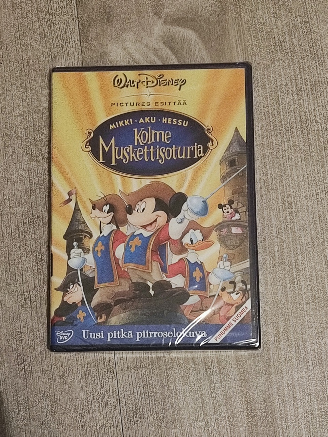Kolme muskettisoturia UUSI DISNEY