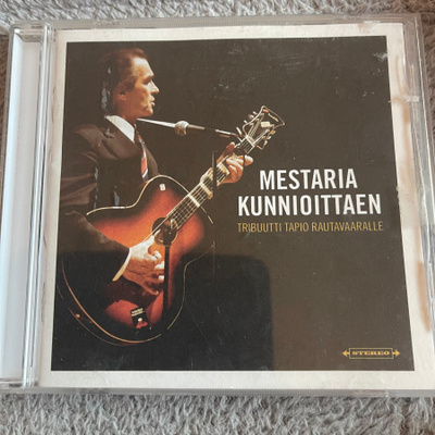 MESTARIA KUNNIOITTAEN -tribuutti Tapio Rautavaaralle