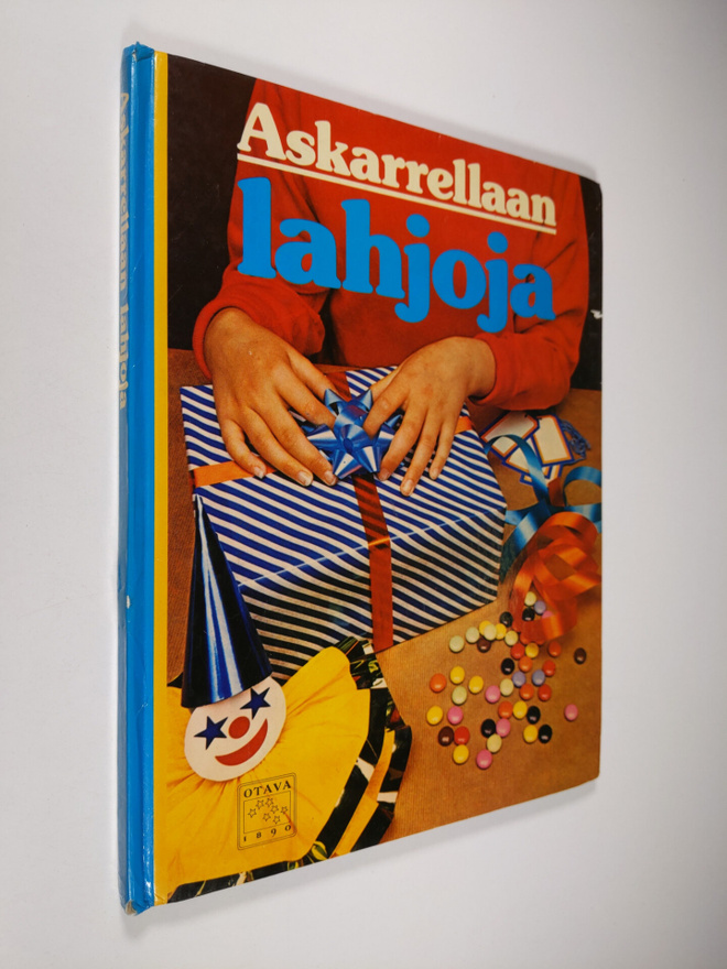Wendy (toim.) Boase : Askarrellaan lahjoja