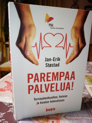 Jan-Erik Stöstad : Parempaa palvelua ( SIS POSTIKULU)