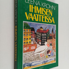 Leena Krohn : Ihmisen vaatteissa : kertomus kaupungilta - pikkukuva 1