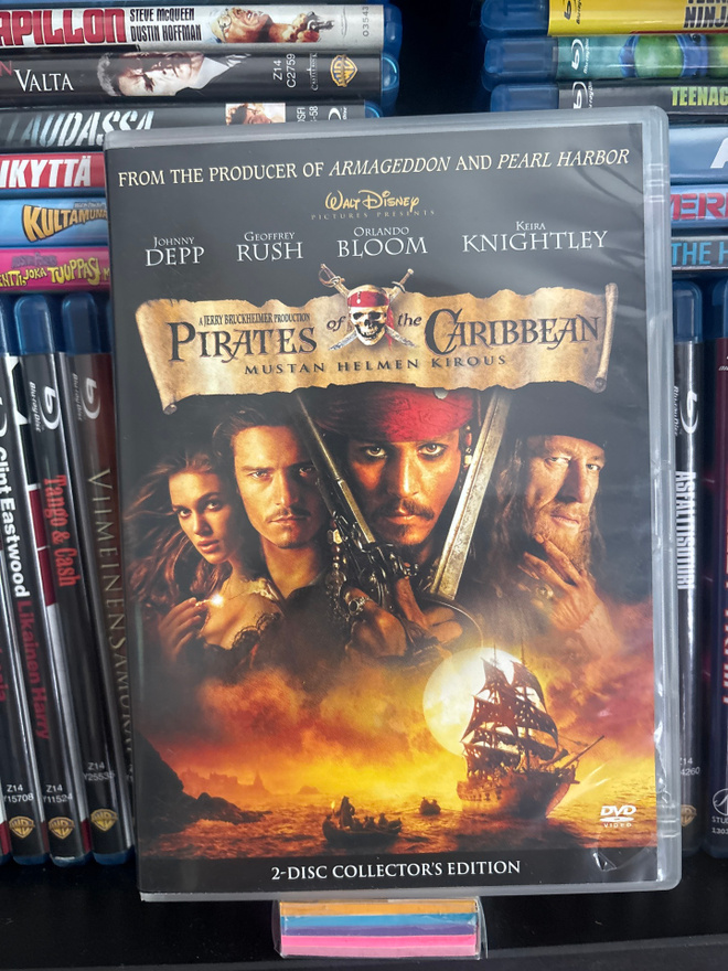 Pirates of the caribbean: mustan helmen kirous (2000)