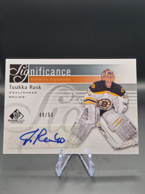 2011-12 SP Game Used Significance Tuukka Rask Auto /50