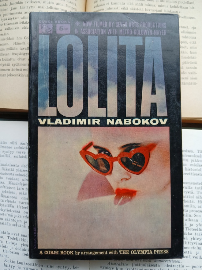 Vladimir Nabokov - Lolita (paperback)