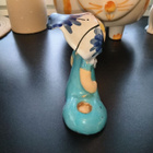 Keramiikka tyttö figuuri - pikkukuva 2