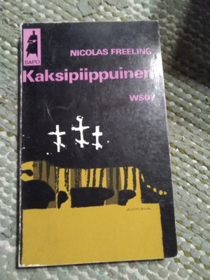 Nicolas Freeling: Kaksipiippuinen -pokkari-