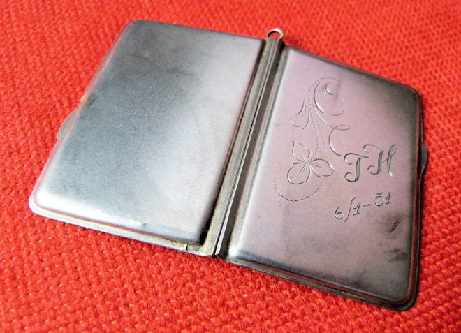 Pieni alpakka rasia 1950-luku