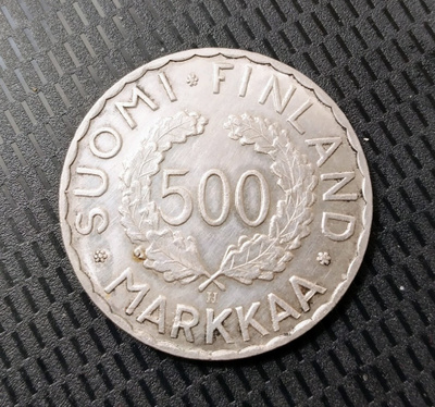 500 MARKKAA 1952, HOPEAA