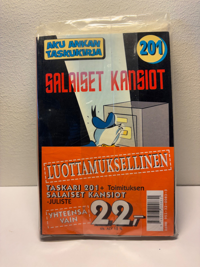 Aku taskukirja 201 liitteellä!