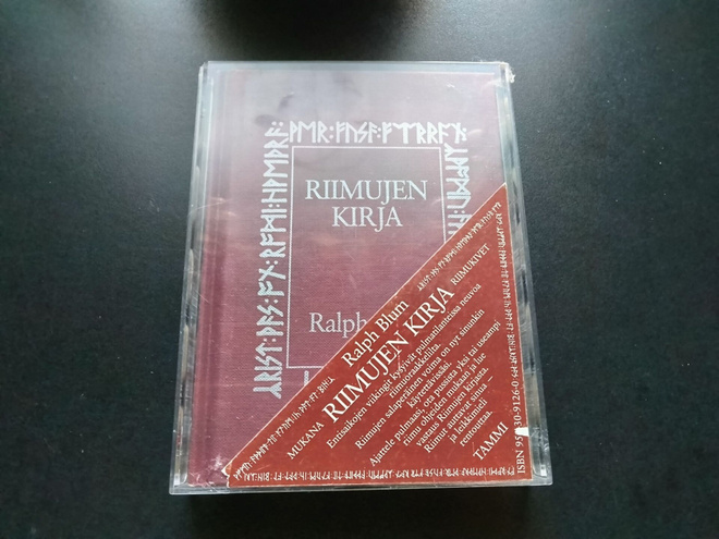 Ralph Blum Riimujen kirja & riimukivet