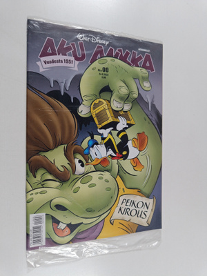 Walt Disney : Aku Ankka 8/2021