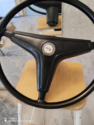 Ehjä hyvin säilynyt mk2/mk3 Ford Cortina ratti