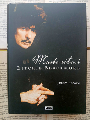 Jerry Bloom - Musta ritari: Ritchie Blackmore (sid.)