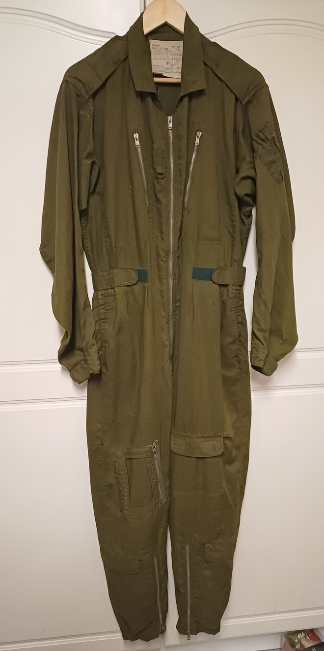 MK7A Brittiarmeijan lentäjän haalari 1969