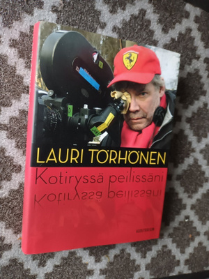 Lauri Törhönen: Kotiryssä peilissäni