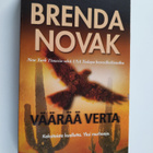 Brenda Novak : Väärää verta - pikkukuva 1