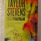 Taylor Stevens • Soluttautuja - pikkukuva 1