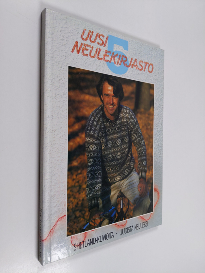 Uusi neulekirjasto 5 : Shetland-kuvioita ; uudista neuleesi