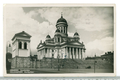Helsinki kauniisti kulkenut suurkirkko