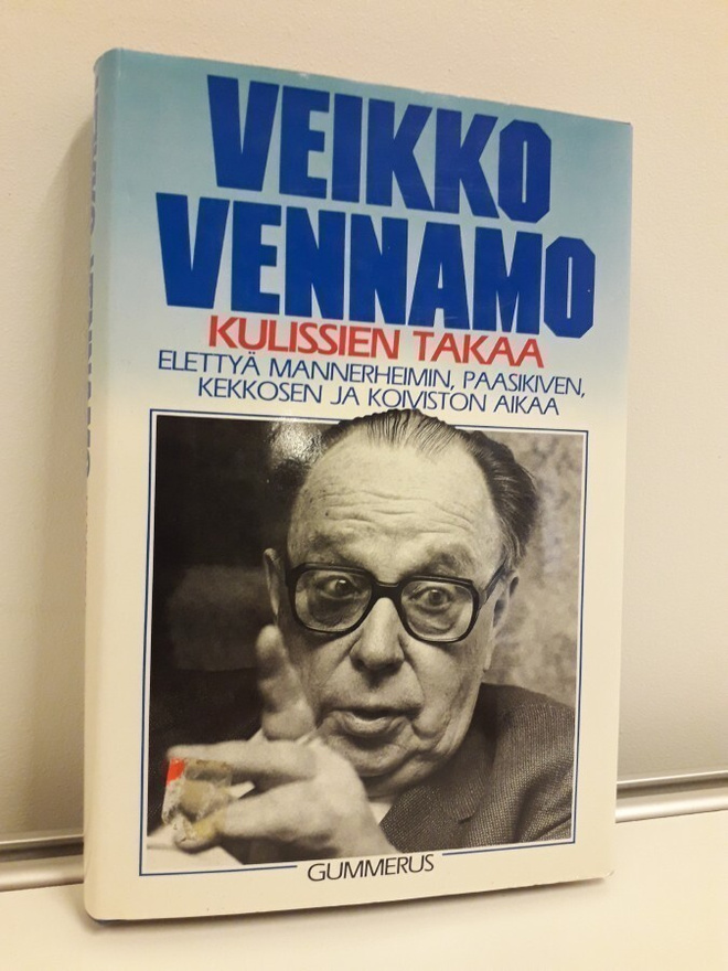 Veikko Vennamo- Kulissien Takaa (Gummerus,kirja)