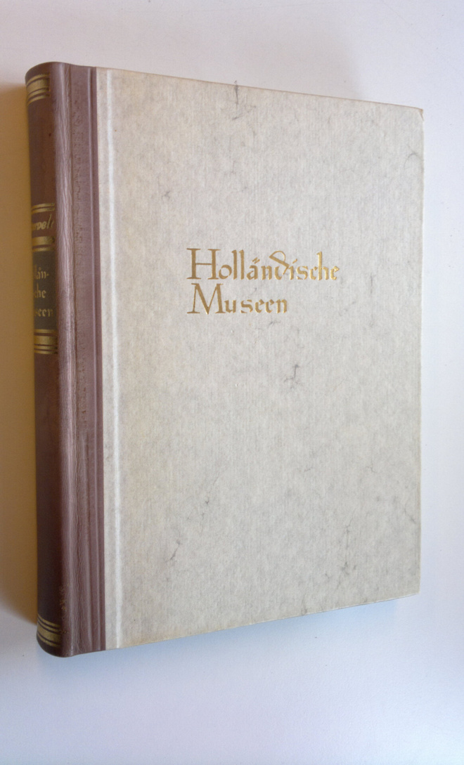 R. Van Luttervelt : Holländische museen
