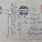 Lapset laskevat kelkkamäessä, vanha joulupk, p. 1929 - pikkukuva 2