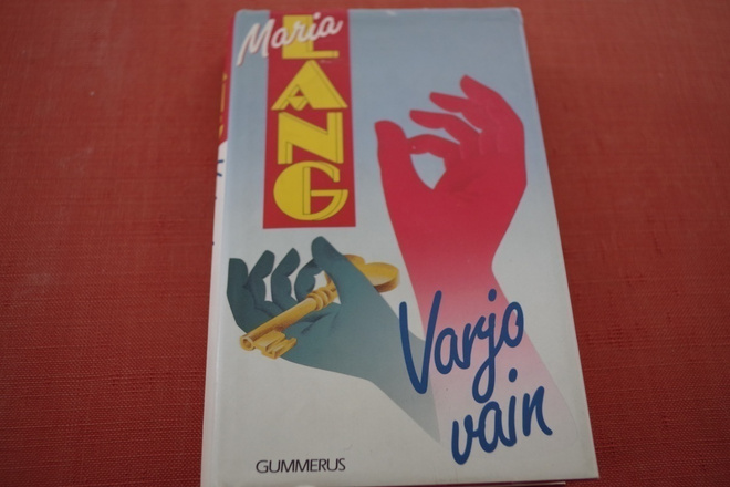 Maria Lang: Varjo vain (1991)