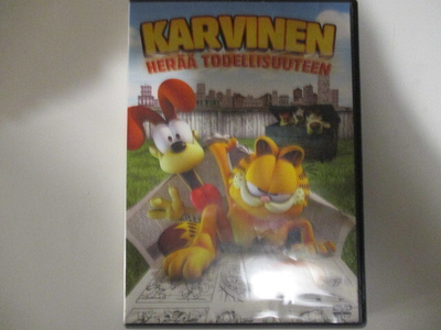 DVD KARVINEN HERÄÄ TODELLISUUTEEN