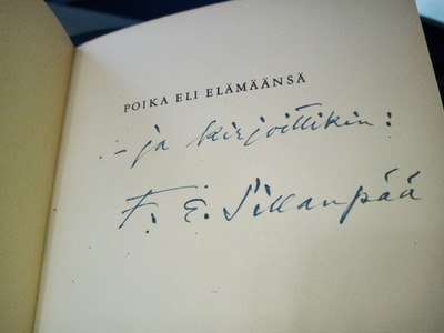 Sillanpää : Poika eli elämäänsä ( SIGNED)