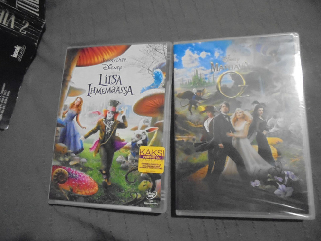 DVD Liisa ihmemaassa &  Mahtava Oz