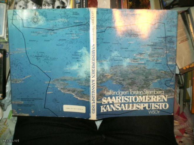 Lindgren: Saaristomeren kansallispuisto (1 p. 1986) Sis.pk:t