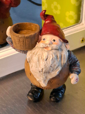 TONTTUTUIKKU