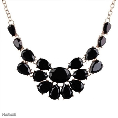 1700 .. Vintage Muoti Black Sapphire Kaunis .. Kaulakoru