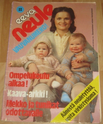 Eeva neule -lehtiä