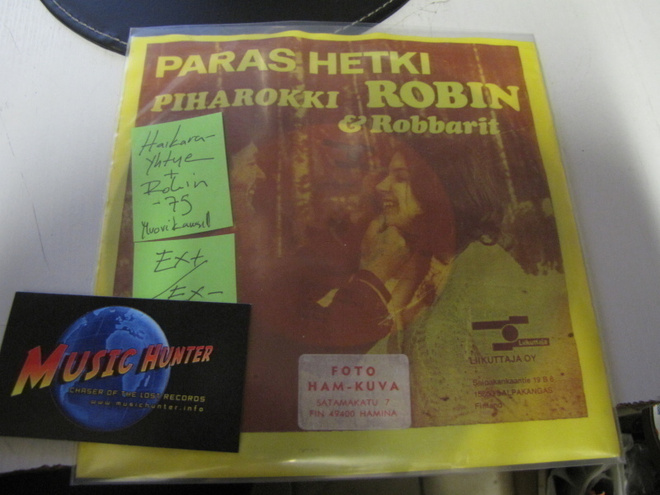 ROBIN & ROBBARIT - PARAS HETKI / PIHAROKKI 7'' '75 PAINOS+