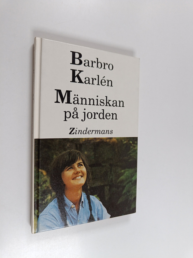Barbro Karlen : Människan på jorden - dikter och essayer