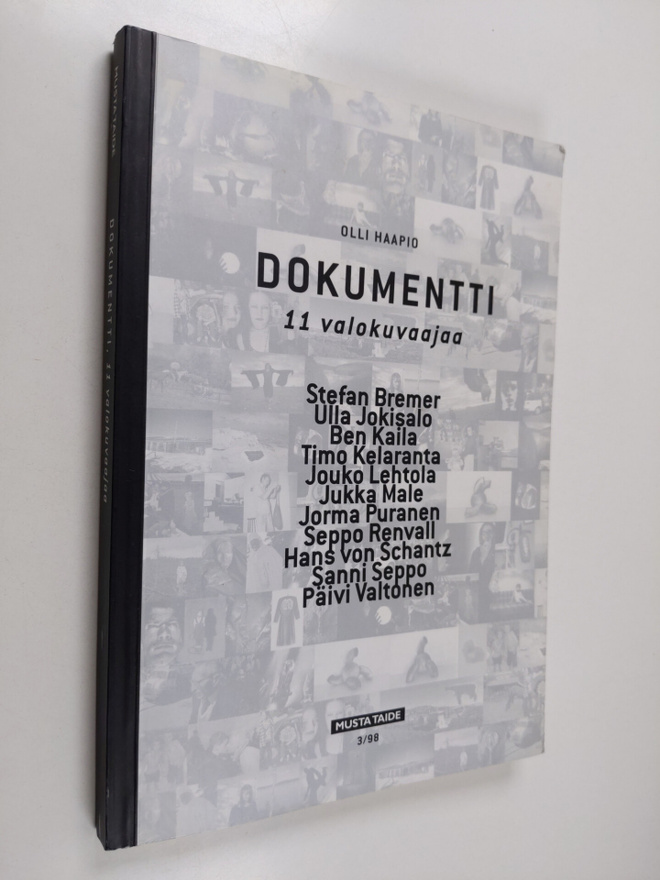Olli (koonnut) Haapio : Dokumentti : 11 valokuvaajaa