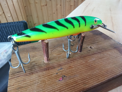 Rapala  Countdown Magnum 9cm fire tiger
