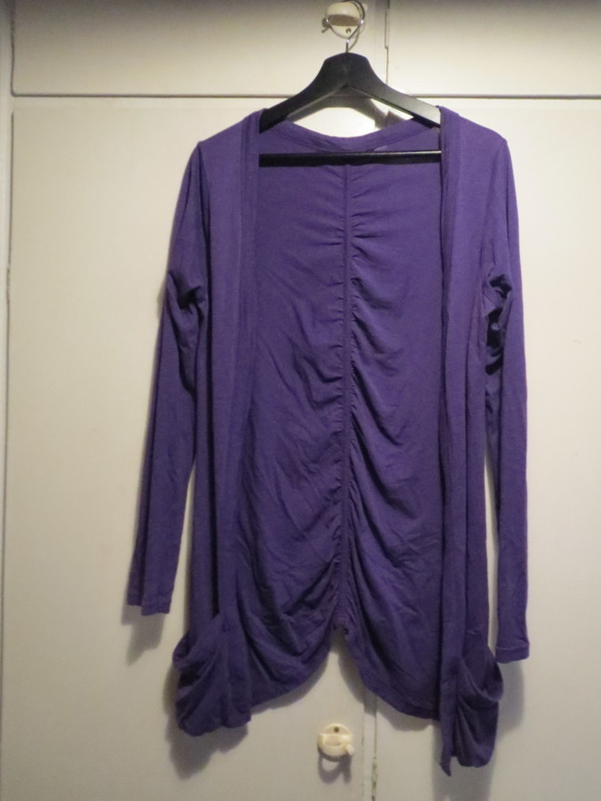 Violetti avon. jakkutakki, rypytystä, taskut, s-m
