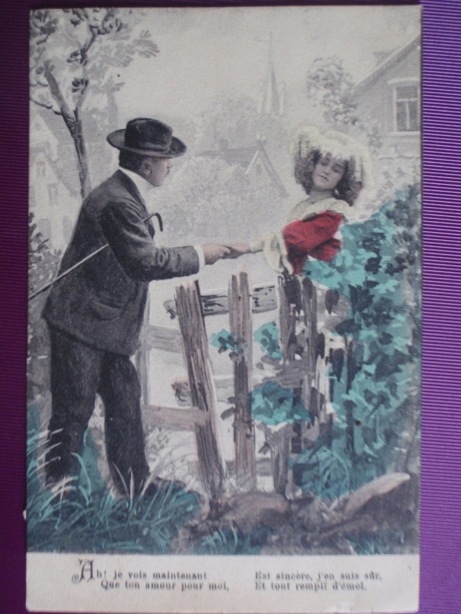 Mies pitää naista kädestä portilla WANHA 1907