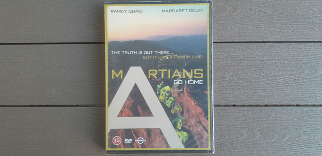 DVD: Martians Go Home (Randy Quaid 1989/2003) UUSI