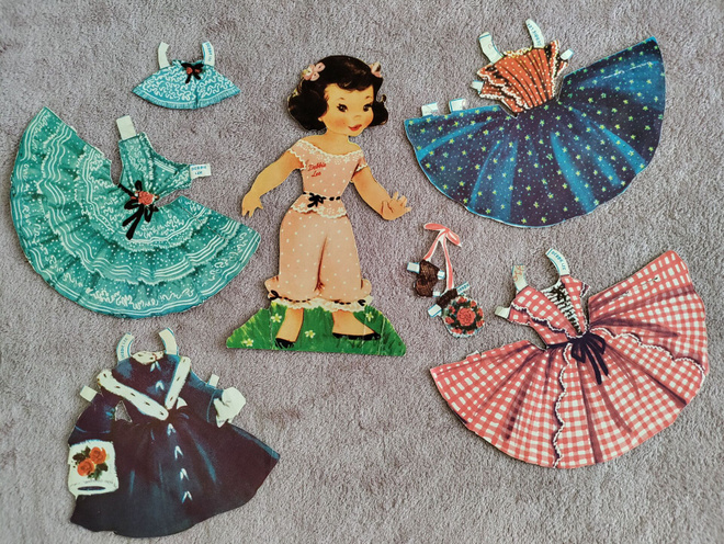 Paperinukke Debbie Lee 1940-50-luku
