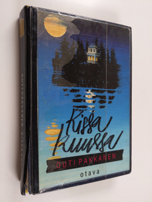Outi Pakkanen : Kissa kuussa